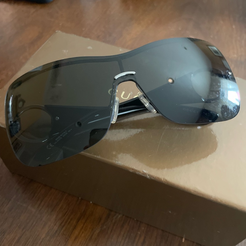 Gucci glasses
